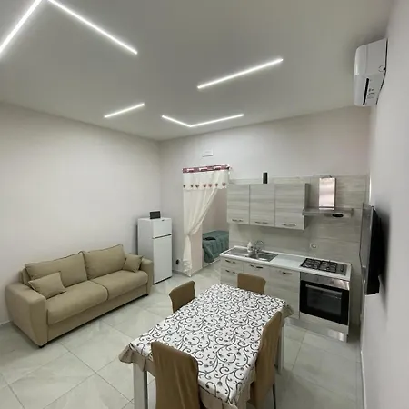 Beautiful House דירה